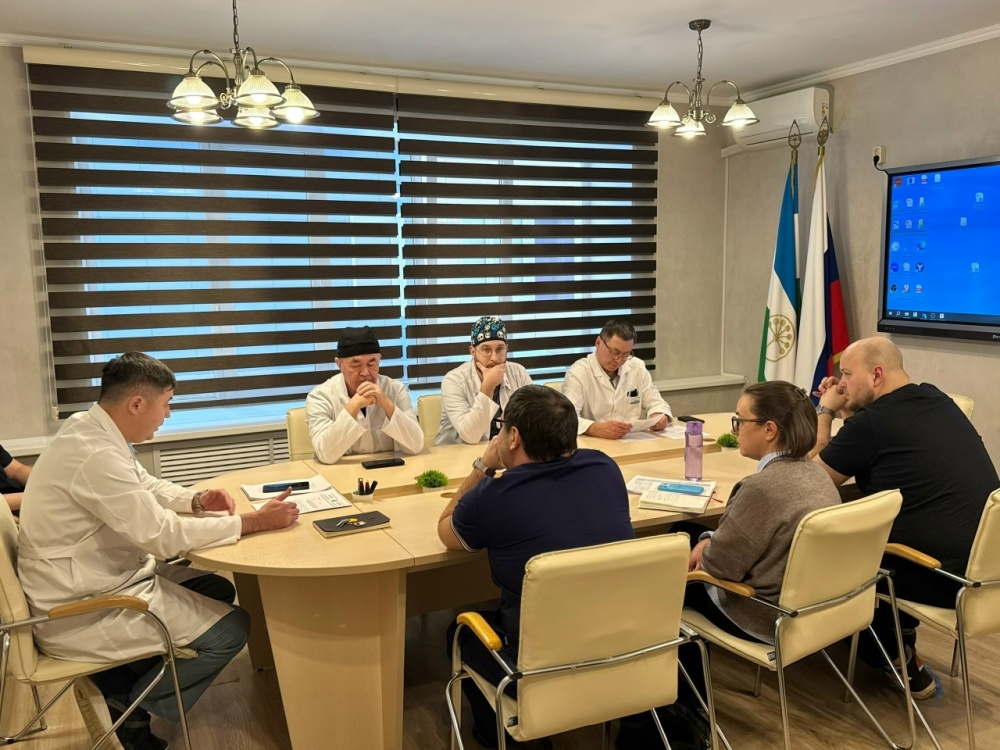 Рабочее совещание специалистов ГКБ№21 и поликлиник №50 и №43